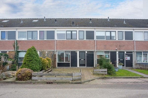 Constantijnstraat 135, Vroomshoop